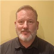 Master English with a native from the UK - 25 years of experience